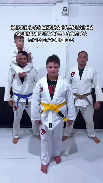 Alunos do CT Espécime depois do treino